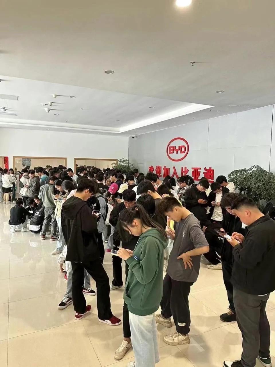 比亚迪职位有哪些(比亚迪职位有哪些种类)