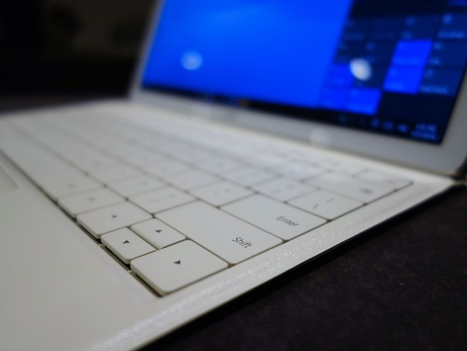 华为举牌哪些(923华为举办)